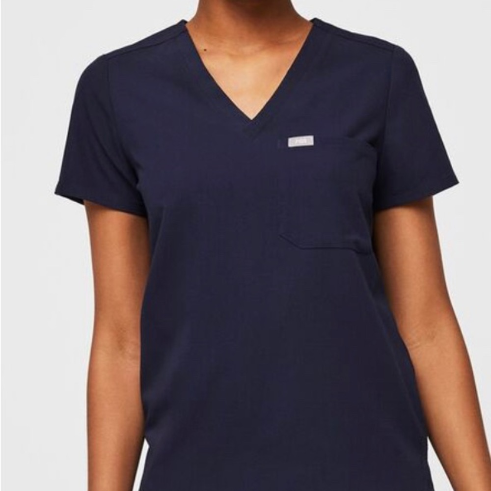 Figs Catarina One-Pocket Scrub Top